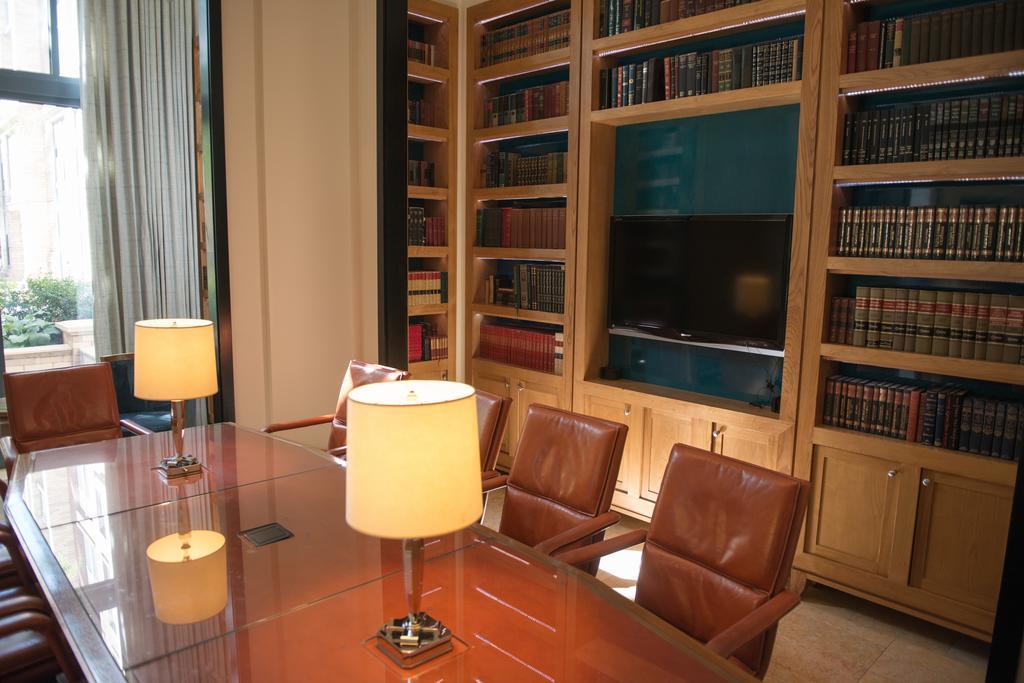 Crystal Quarters Corporate Housing At The Gramercy Arlington Habitación foto