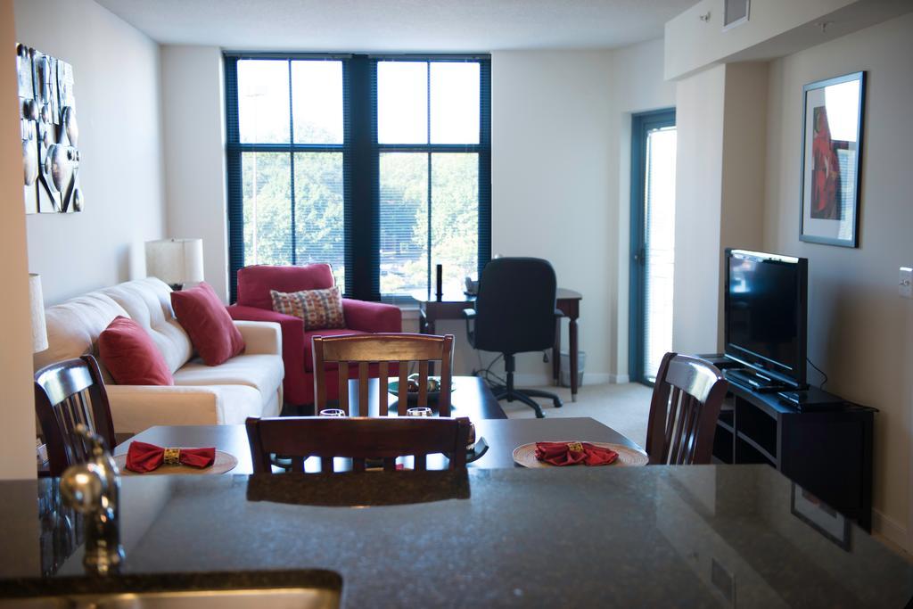 Crystal Quarters Corporate Housing At The Gramercy Arlington Habitación foto